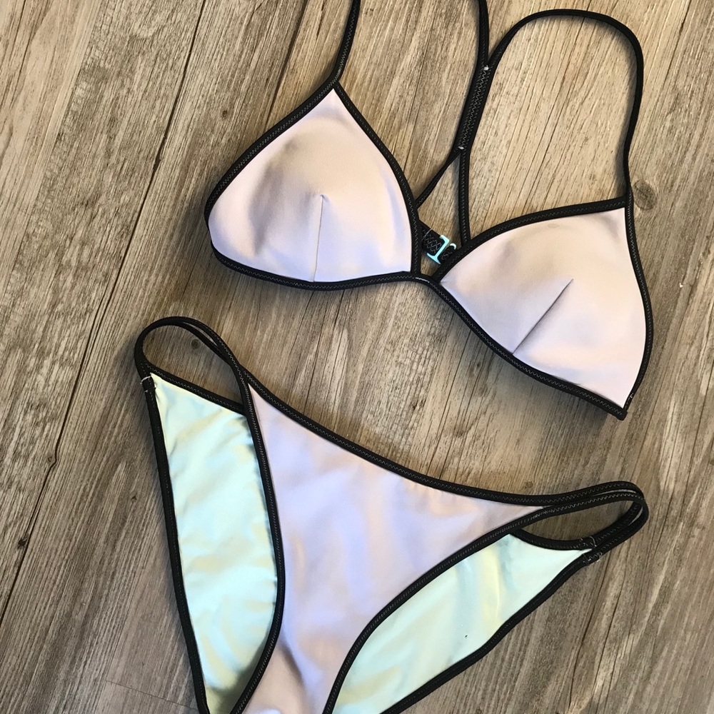 Victoria’s Secret purple bikini set size M